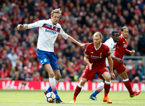 他们不仅仅 他们不仅仅